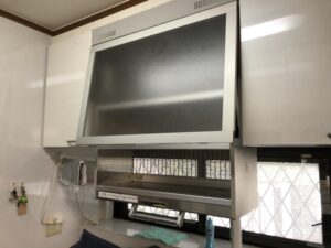 兵庫キッチン取付け隊　電動昇降乾燥機の取替　施工前